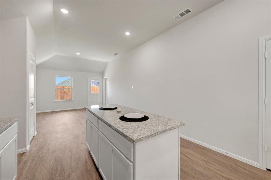 Furnished interior view inside a new home in Elevon, Lavon (Image 17).
