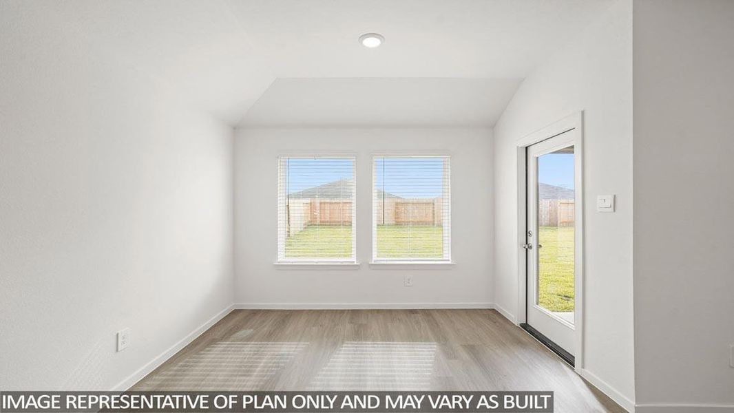 Spacious, unfurnished interior of a new home in Harrington Trails at The Canopies, Splendora (Image 8).