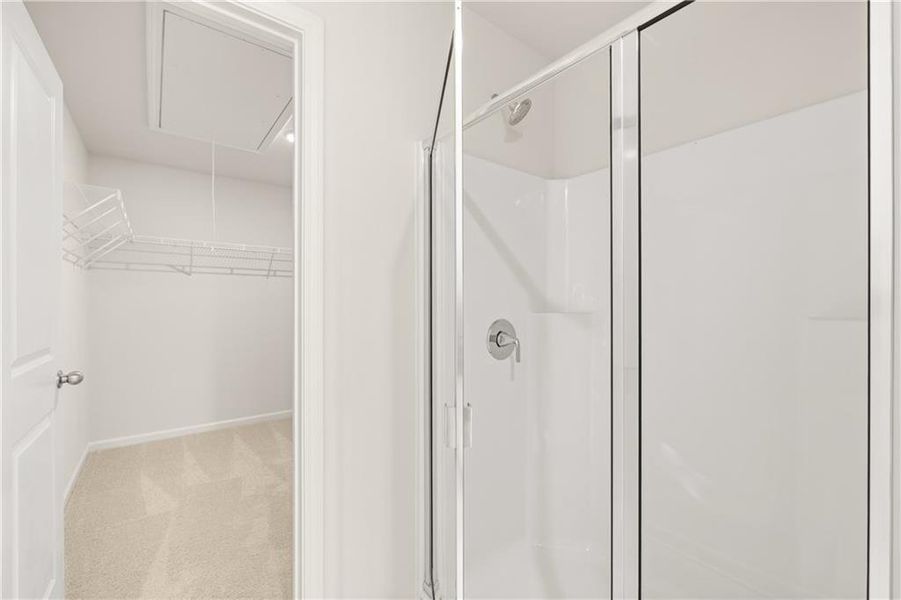 Spacious, unfurnished interior of a new home in Lake Carlton, Loganville (Image 22).