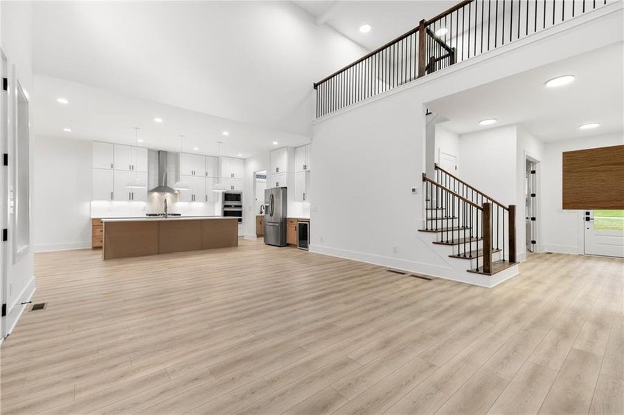 Spacious, unfurnished interior of a new home in , Jefferson (Image 31).