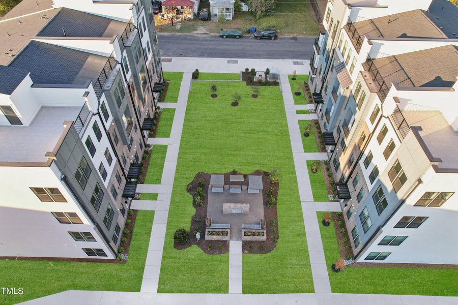 Iconic Amenity 5 Iconic Amenity 5