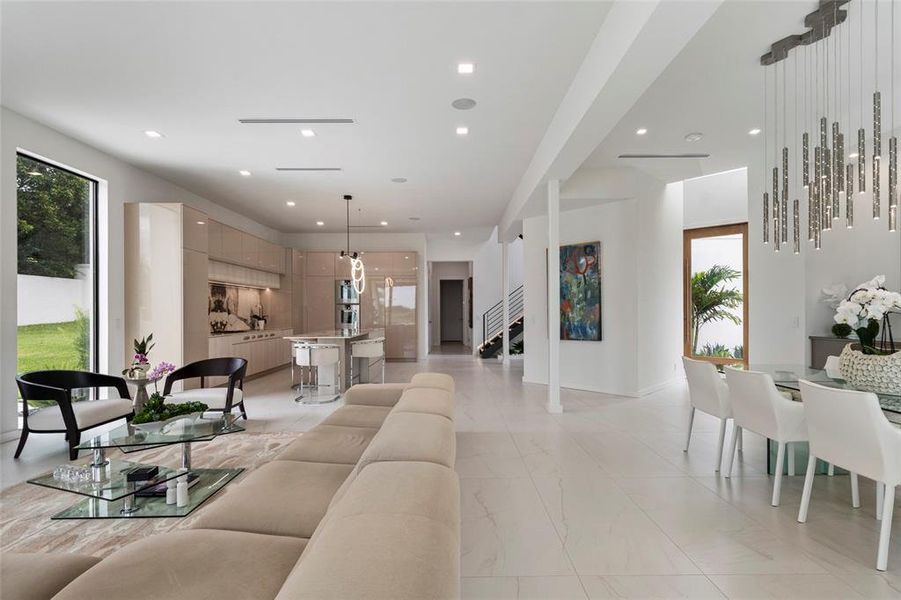 Furnished interior view inside a new home in , Windermere (Image 56).