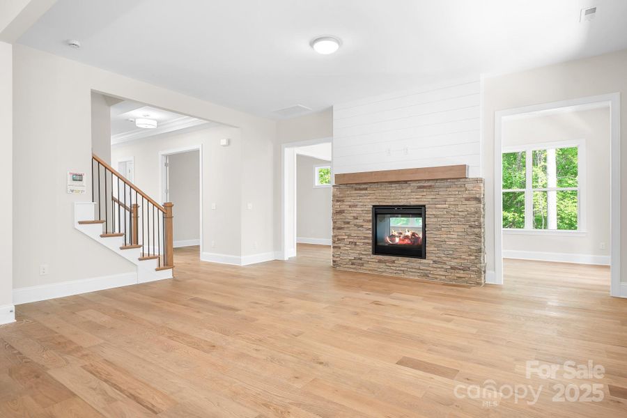 Spacious, unfurnished interior of a new home in Harbor Watch, Statesville (Image 32).