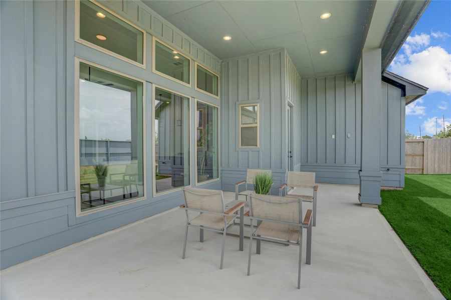 Exterior details and patio area of a home in Fulshear Lakes Gardens, Fulshear (Image 3). Exterior details and patio area of a home in Fulshear Lakes Gardens, Fulshear (Image 3).