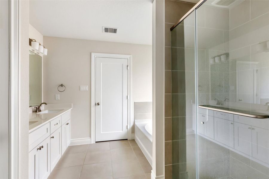 Image 26 of a home in Grand Oaks Reserve.