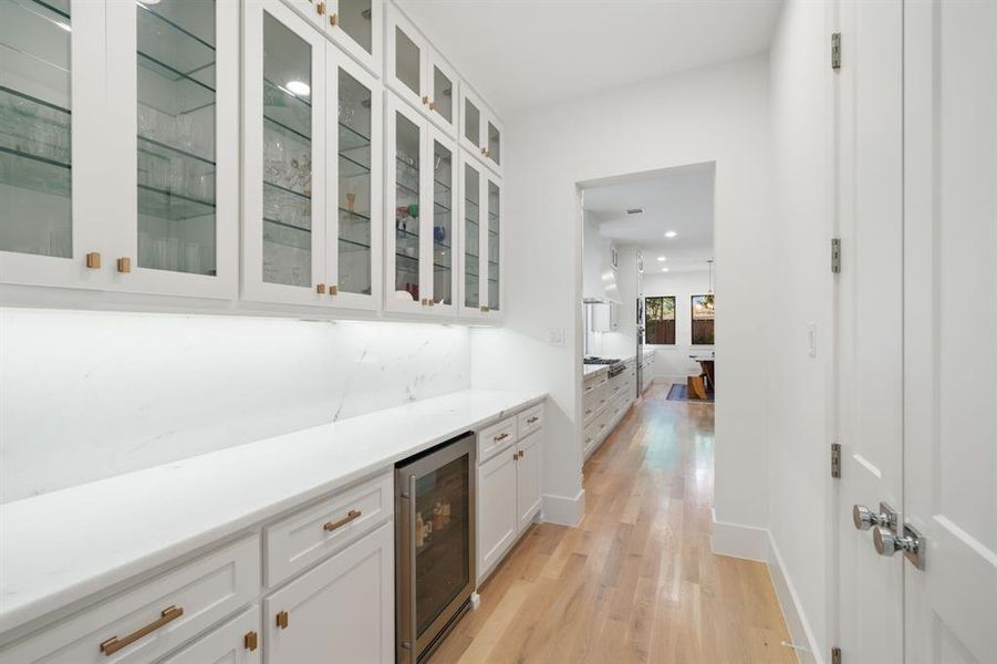 Furnished interior view inside a new home in , Dallas (Image 23). Furnished interior view inside a new home in , Dallas (Image 23).