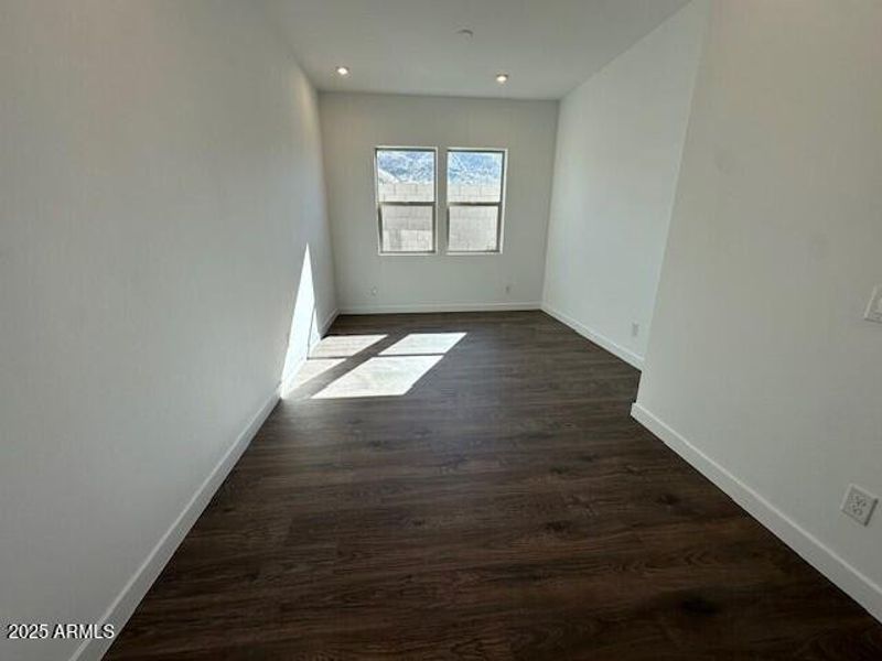 Sanc Lot 01 - Den Sanc Lot 01 - Den