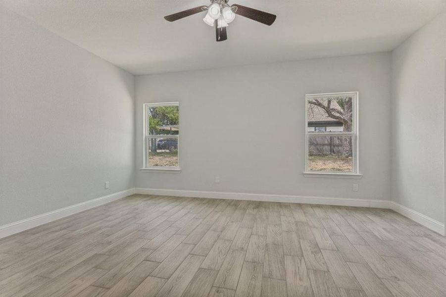 Spacious, unfurnished interior of a new home in , Fort Worth (Image 16).
