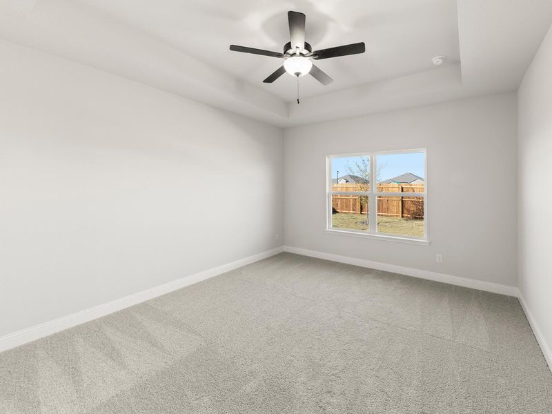 Spacious, unfurnished interior of a new home in Waverly Estates, Nevada (Image 25).
