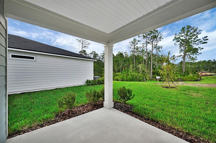 Exterior details and patio area of a home in Seminole Palms, Palm Coast (Image 22).
