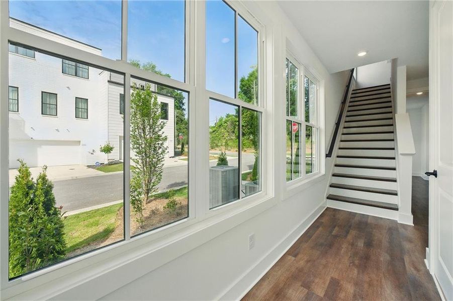 Spacious, unfurnished interior of a new home in , Atlanta (Image 34).