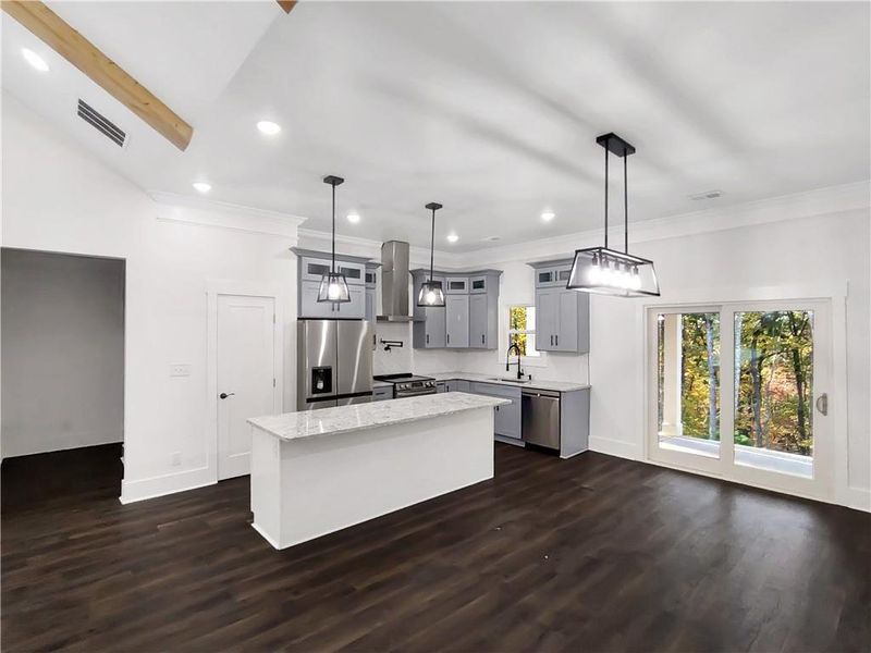 Furnished interior view inside a new home in , Gainesville (Image 4).