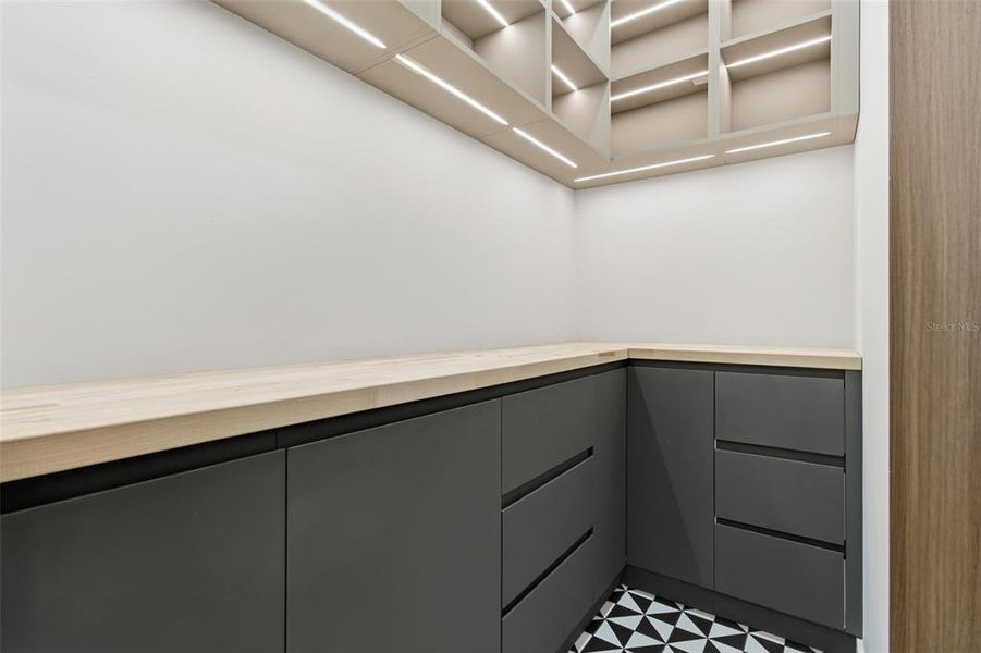 Spacious, unfurnished interior of a new home in , Dunnellon (Image 13). Spacious, unfurnished interior of a new home in , Dunnellon (Image 13).