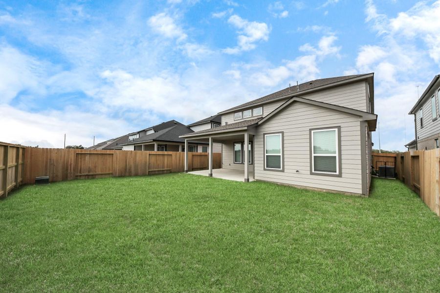 Explore the expansive backyard with its inviting covered patio—a perfect blend of space for the kids to play and adults to unwind. Ideal for creating your outdoor oasis, this backyard accommodates patio furniture, a BBQ pit, and endless possibilities for leisure and entertainment. Explore the expansive backyard with its inviting covered patio—a perfect blend of space for the kids to play and adults to unwind. Ideal for creating your outdoor oasis, this backyard accommodates patio furniture, a BBQ pit, and endless possibilities for leisure and entertainment.