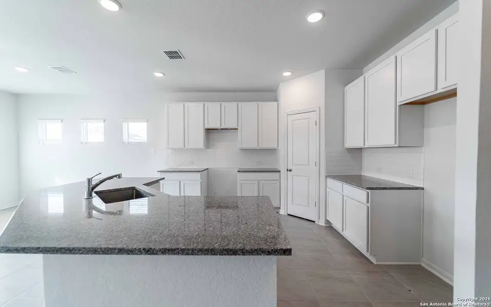 Image 14 of a home in Red Hawk Landing.