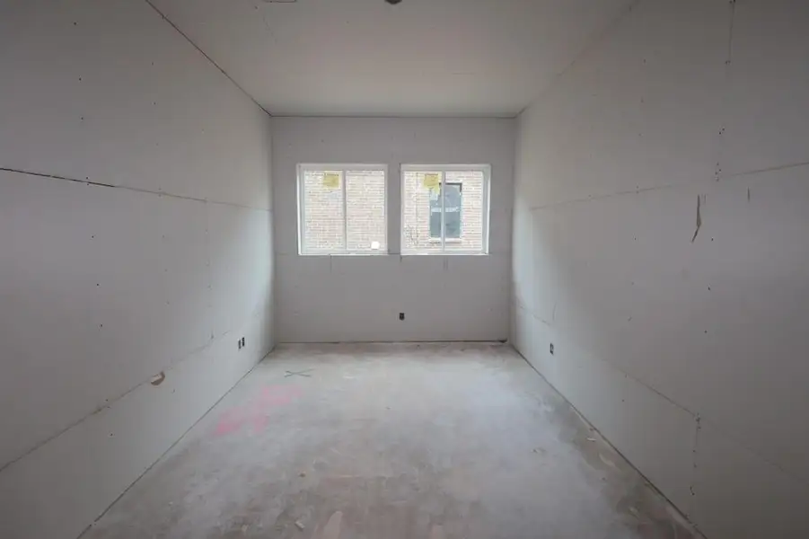 Spacious, unfurnished interior of a new home in The Woodlands Hills 70’, Willis (Image 7).