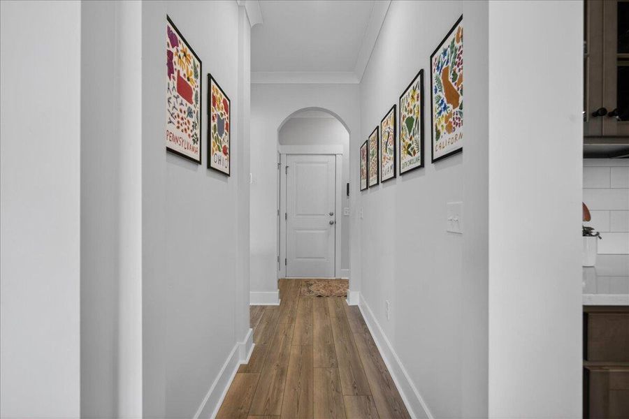 Spacious, unfurnished interior of a new home in Hewing Farms, Summerville (Image 23).