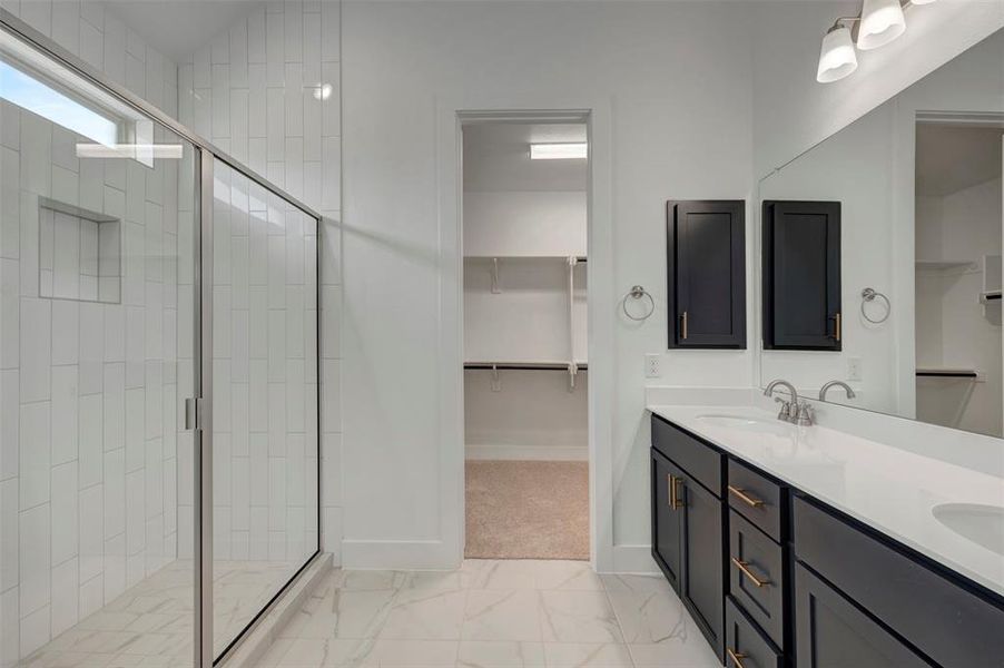 Furnished interior view inside a new home in Aster Park, McKinney (Image 16).