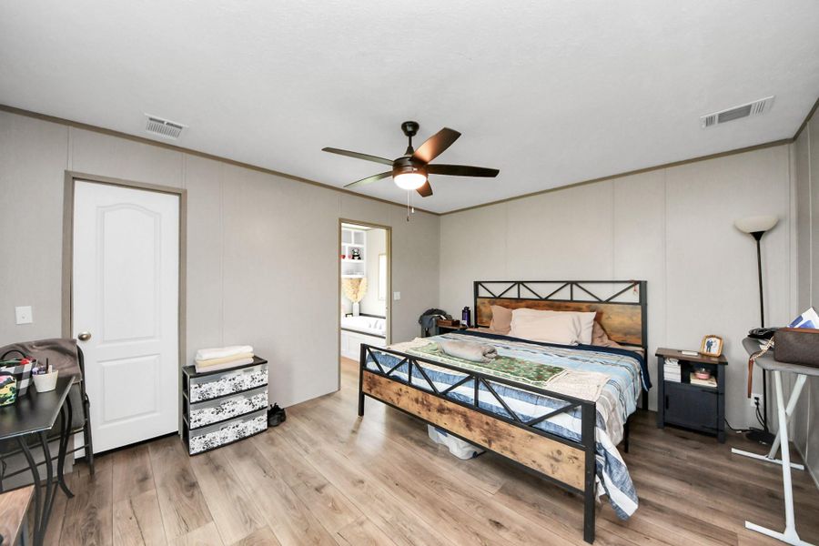 Furnished interior view inside a new home in , Dickinson (Image 29).