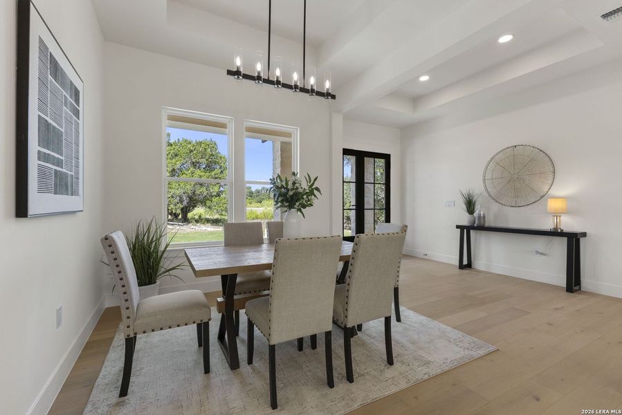 Furnished interior view inside a new home in , Bandera (Image 14).