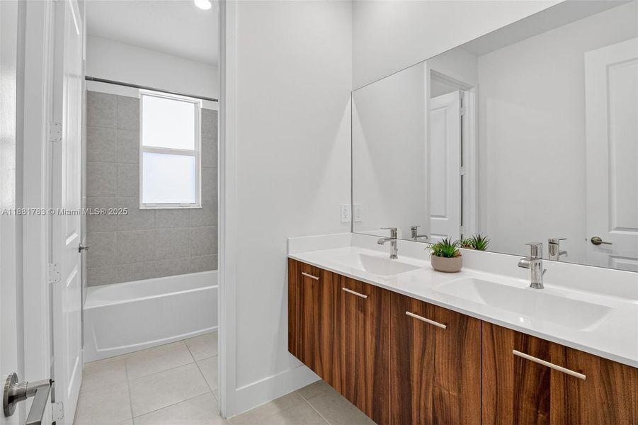 Furnished interior view inside a new home in Crescent Ridge, Davie (Image 19).