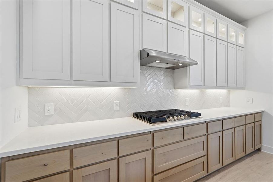 Close-up of interior finishes inside a home in Devonshire, Forney (Image 12).