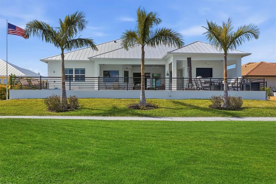 Community amenities in , Placida (Image 46).