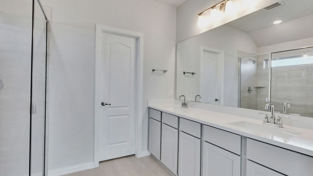 Bermuda Floor Plan - Representative Photos