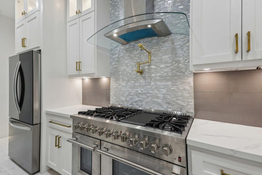 Image 30 of a home in . Image 30 of a home in .