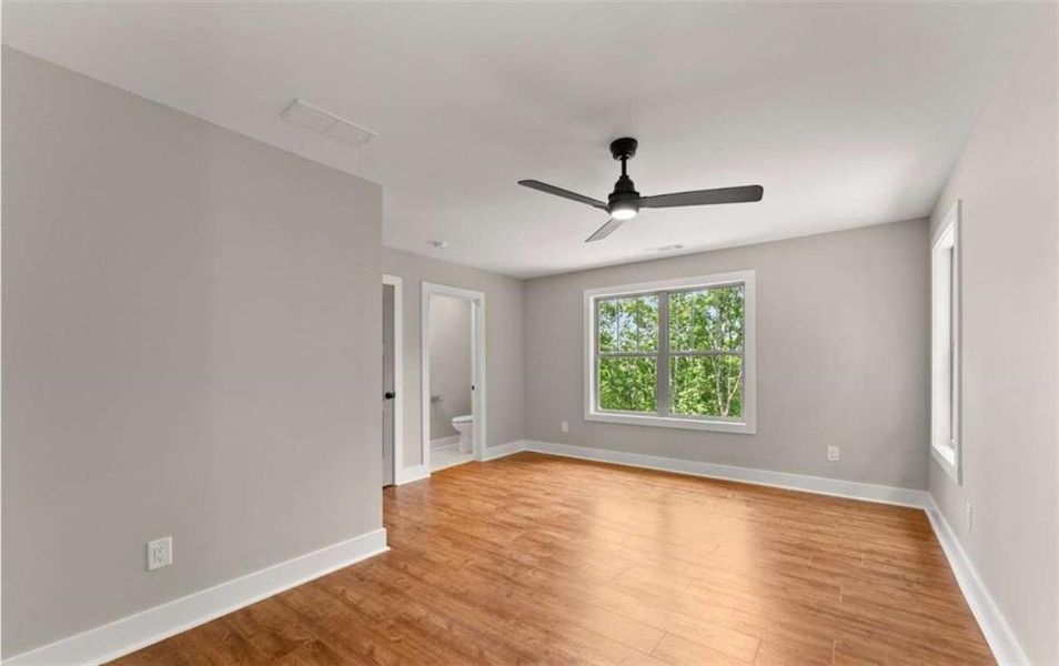 Spacious, unfurnished interior of a new home in , Cleveland (Image 21).