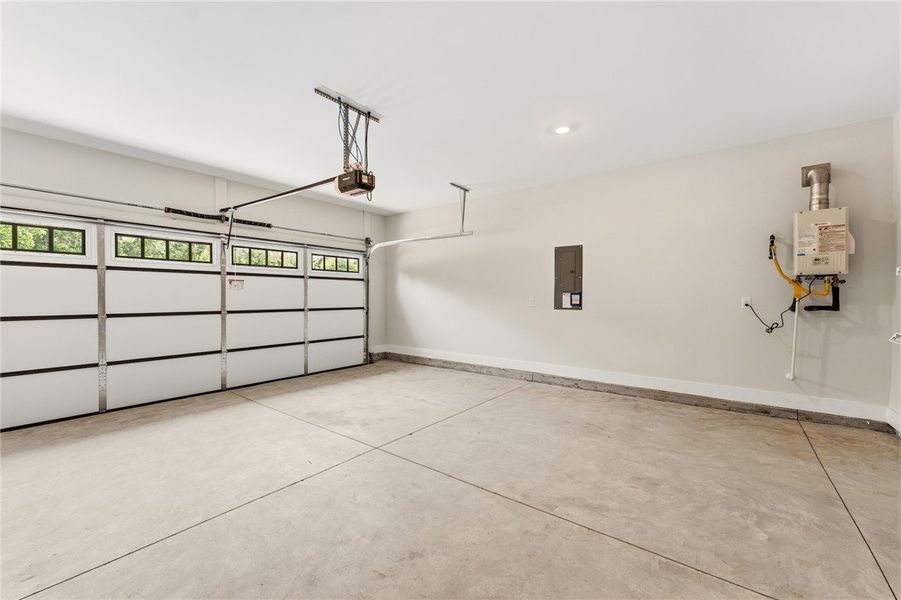 Spacious, unfurnished interior of a new home in Saratoga Oaks, Williamston (Image 34). Spacious, unfurnished interior of a new home in Saratoga Oaks, Williamston (Image 34).
