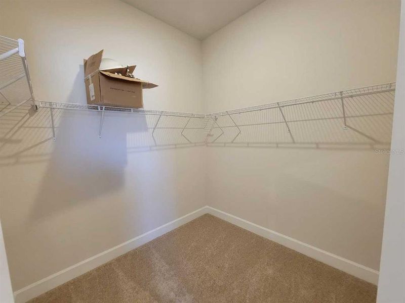 Spacious, unfurnished interior of a new home in Ocala Crossings South, Ocala (Image 17).