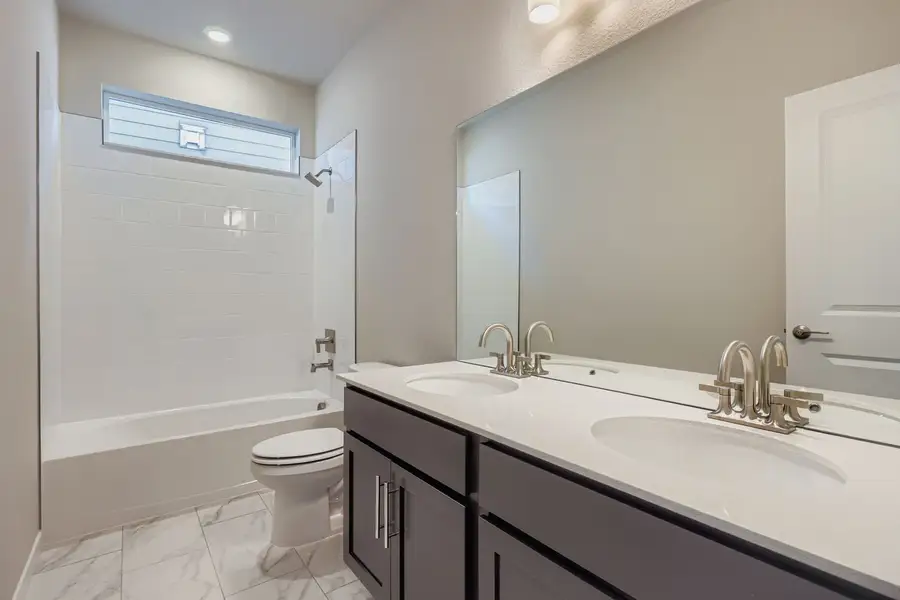 3br New Home in Berthoud, CO.  - Slide 17