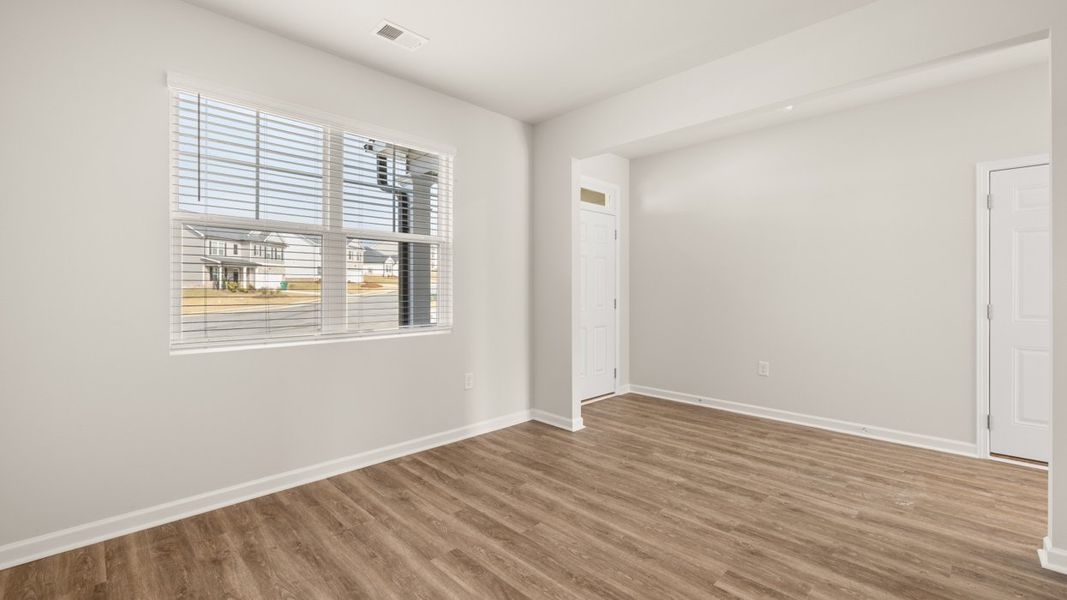 Spacious, unfurnished interior of a new home in The Reserve at Calcutta, Stockbridge (Image 10).