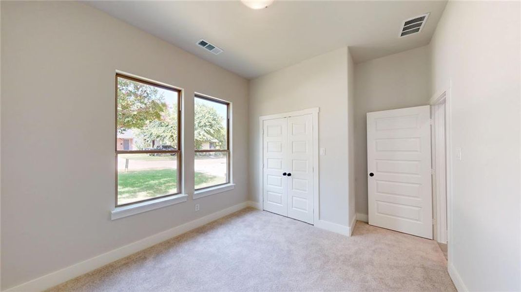 Spacious, unfurnished interior of a new home in , Fort Worth (Image 16).