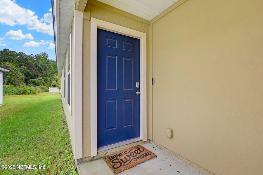 Exterior details and patio area of a home in The Arbors, Jacksonville (Image 3). Exterior details and patio area of a home in The Arbors, Jacksonville (Image 3).