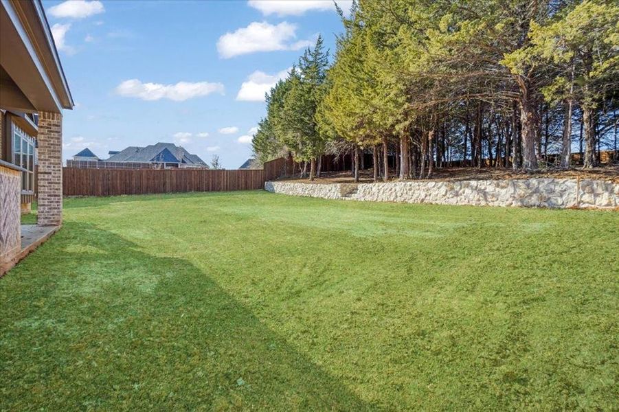 Exterior details and patio area of a home in , Denison (Image 25).