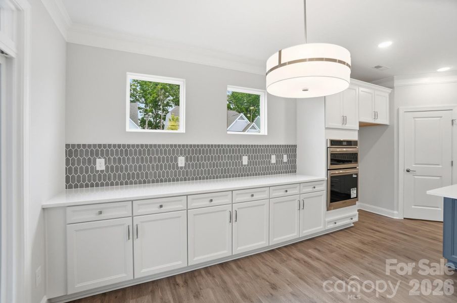Extended Cabinetry in Breakfast Area