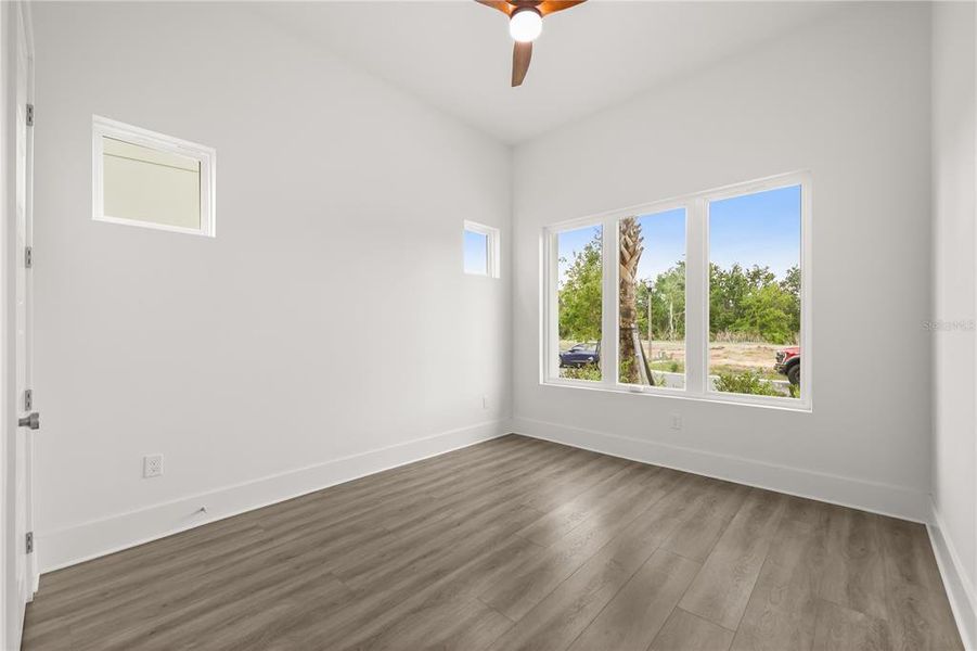 Spacious, unfurnished interior of a new home in , Kissimmee (Image 40).