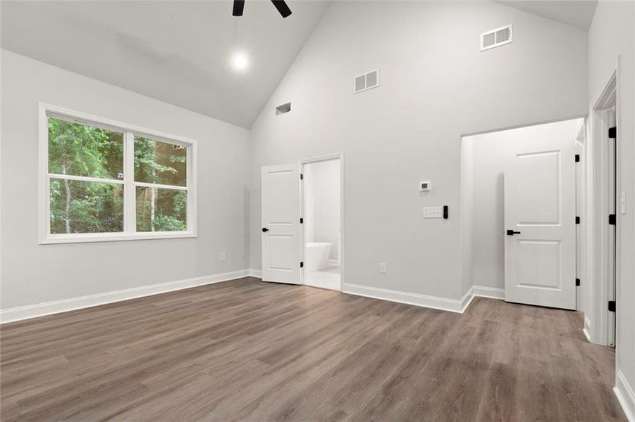 Spacious, unfurnished interior of a new home in , Stone Mountain (Image 22).