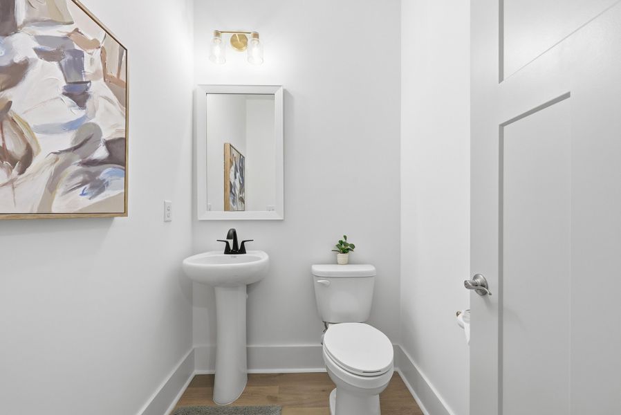 Representative furnished interior of a home built from the Carolyn II by Great Southern Homes in Edgefield, Loris (Image 48).