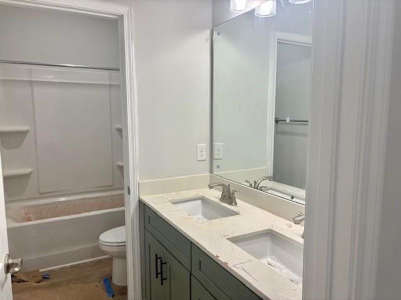 Image 10 of a home in Eagle Heights.