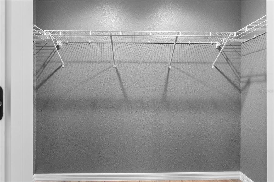 Spacious, unfurnished interior of a new home in , Ocala (Image 11).