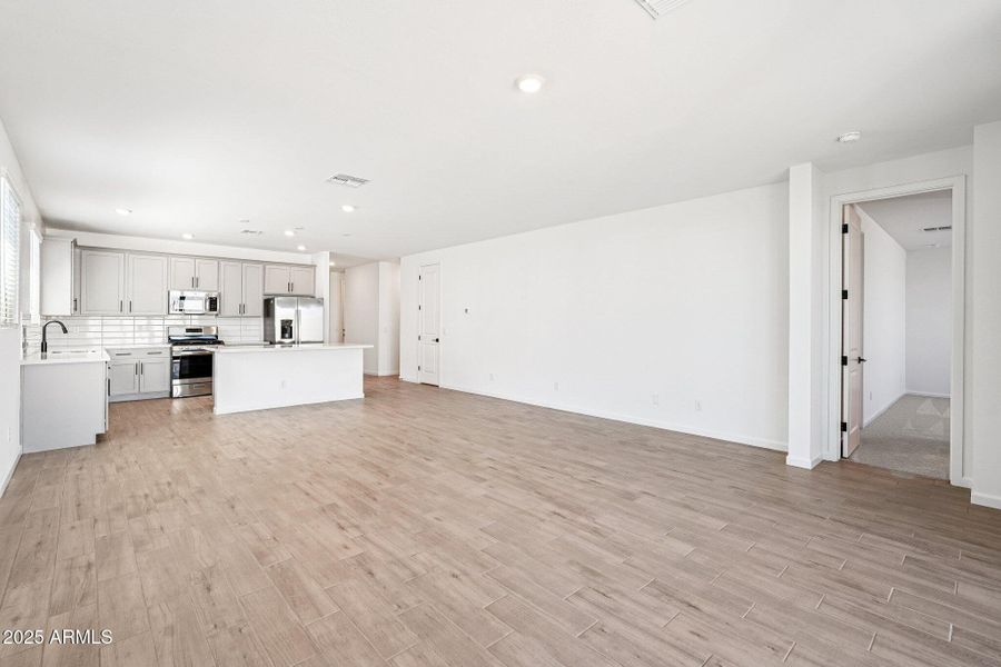 11-web-or-mls-W Bajada Rd-S2409-011 11-web-or-mls-W Bajada Rd-S2409-011