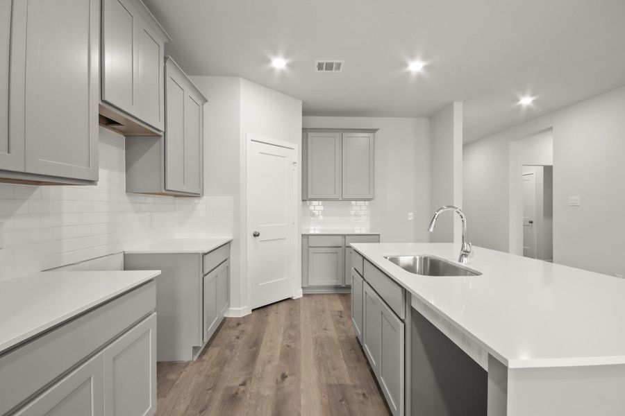 Furnished interior view inside a new home in Caney Mills, Conroe (Image 4). Furnished interior view inside a new home in Caney Mills, Conroe (Image 4).