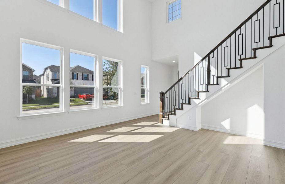 Spacious, unfurnished interior of a new home in Spiritas Ranch, Little Elm (Image 9). Spacious, unfurnished interior of a new home in Spiritas Ranch, Little Elm (Image 9).