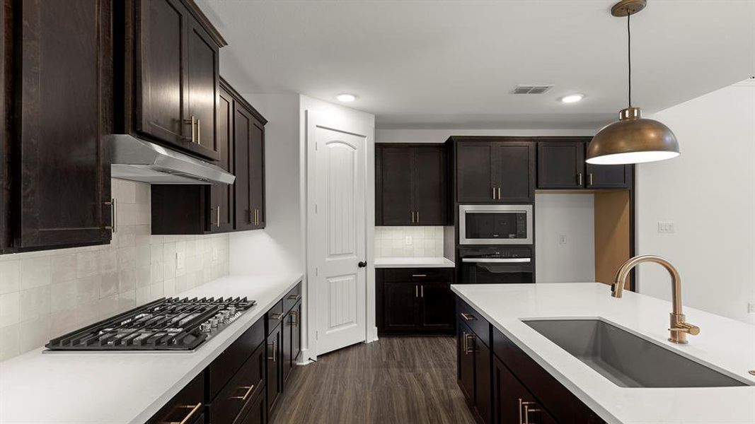 19. 1417 Tipperary - Kitchen (4)