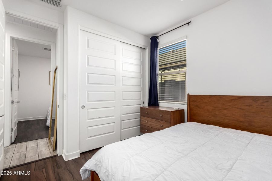 20 - Sells 20 - Sells