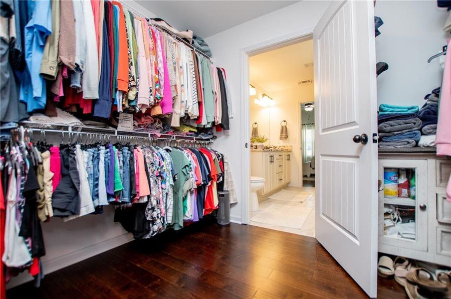 Furnished interior view inside a new home in , Villa Rica (Image 52). Furnished interior view inside a new home in , Villa Rica (Image 52).