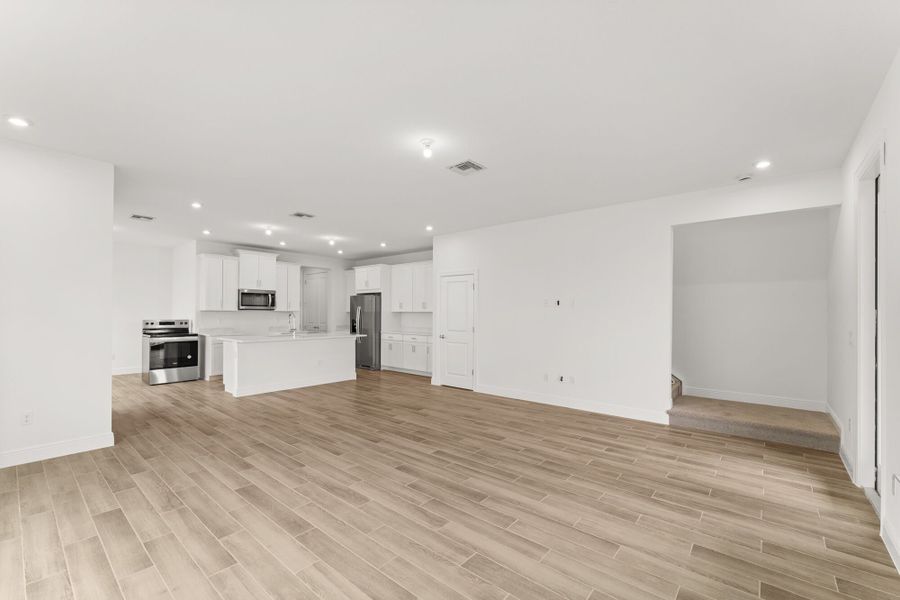 Spacious, unfurnished interior of a new home in Avila, Jensen Beach (Image 21). Spacious, unfurnished interior of a new home in Avila, Jensen Beach (Image 21).